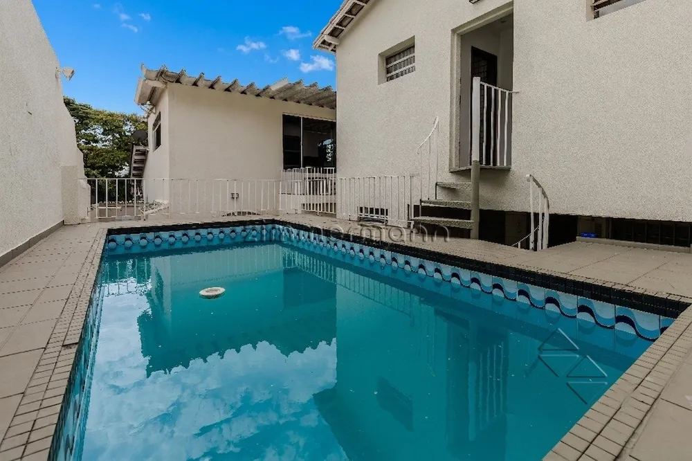 Casa, 5 quartos, 253 m² - Foto 2