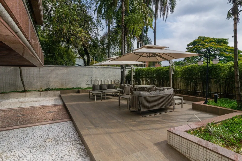 Apartamento, 3 quartos, 305 m² - Foto 1