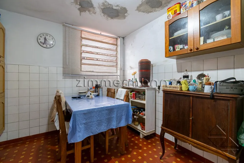 Casa, 3 quartos, 206 m² - Foto 1