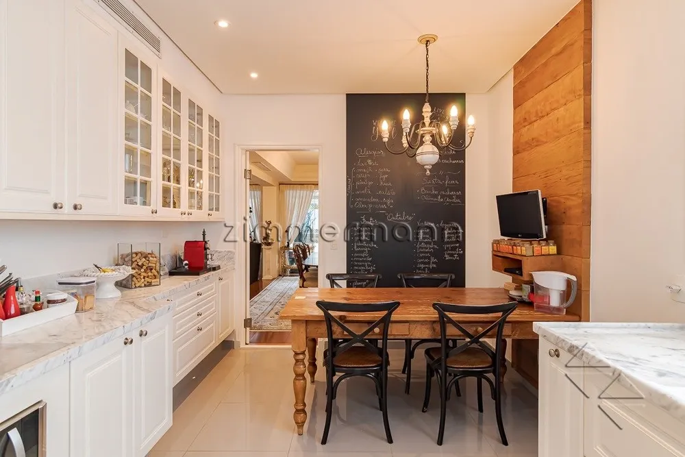 Apartamento, 4 quartos, 300 m² - Foto 1