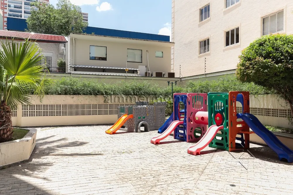 Loteamento e Condomínio - Foto 1