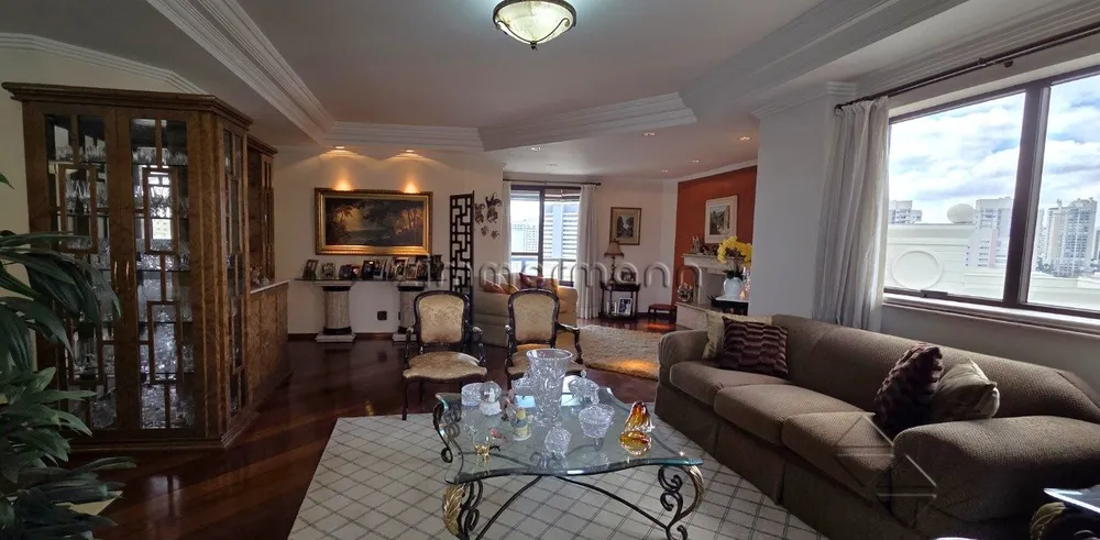 Apartamento, 4 quartos, 246 m² - Foto 2