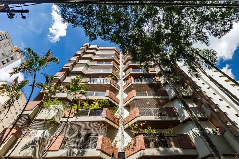 Apartamento, 3 quartos, 142 m² - Foto 2