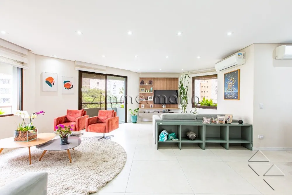 Apartamento, 4 quartos, 240 m² - Foto 1
