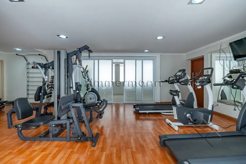 Apartamento, 3 quartos, 239 m² - Foto 1
