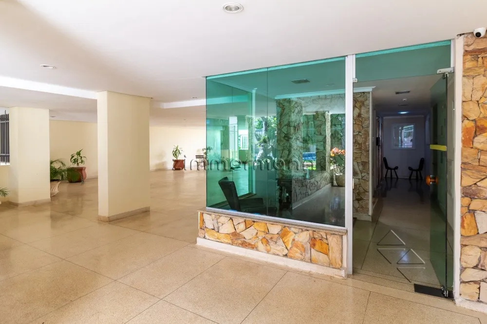 Apartamento, 3 quartos, 130 m² - Foto 3