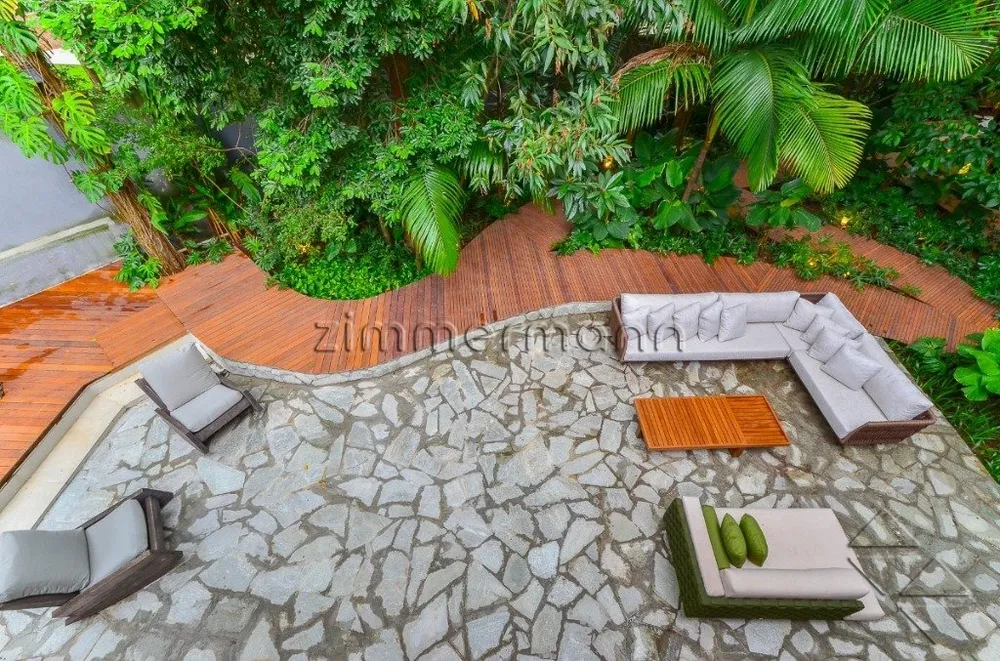 Casa, 4 quartos, 1117 m² - Foto 1
