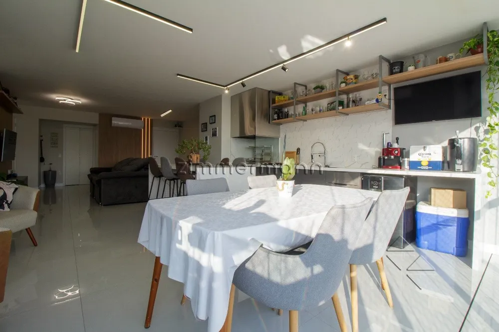 Apartamento, 3 quartos, 132 m² - Foto 4