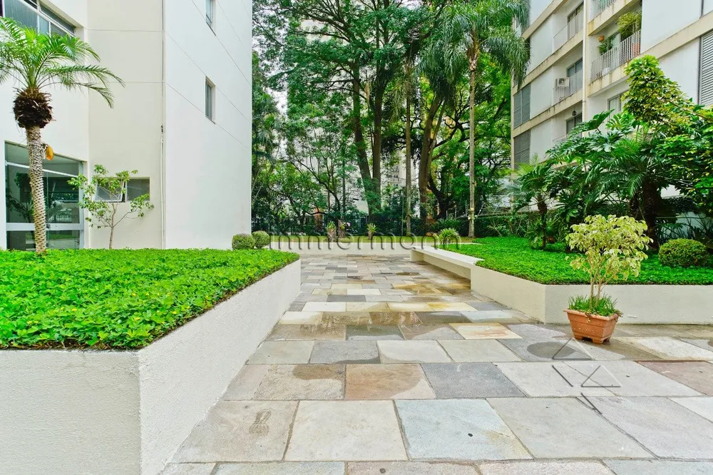 Apartamento, 3 quartos, 70 m² - Foto 2