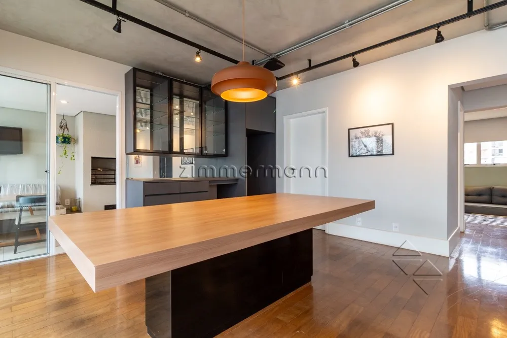 Apartamento, 4 quartos, 221 m² - Foto 1