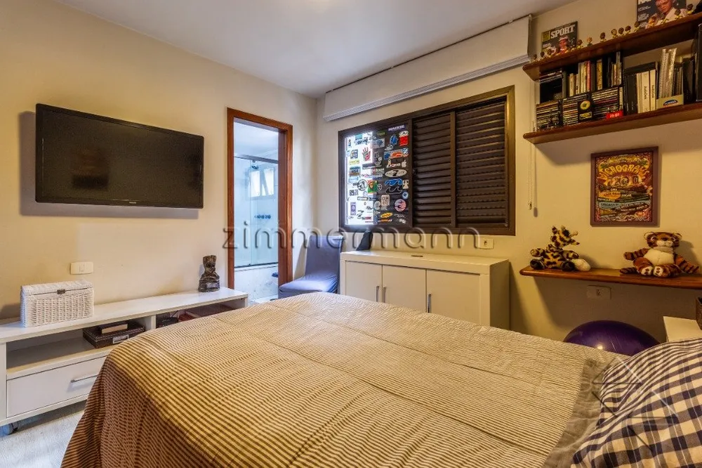 Apartamento, 3 quartos, 200 m² - Foto 2