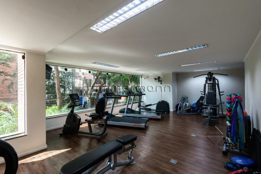 Apartamento, 4 quartos, 222 m² - Foto 1