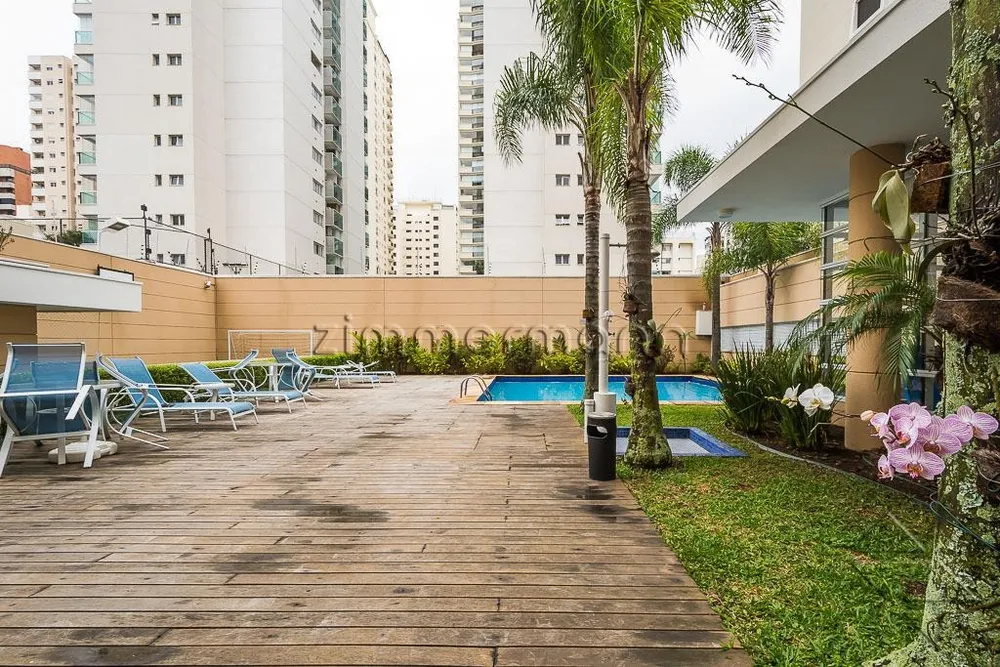 Apartamento, 4 quartos, 275 m² - Foto 1