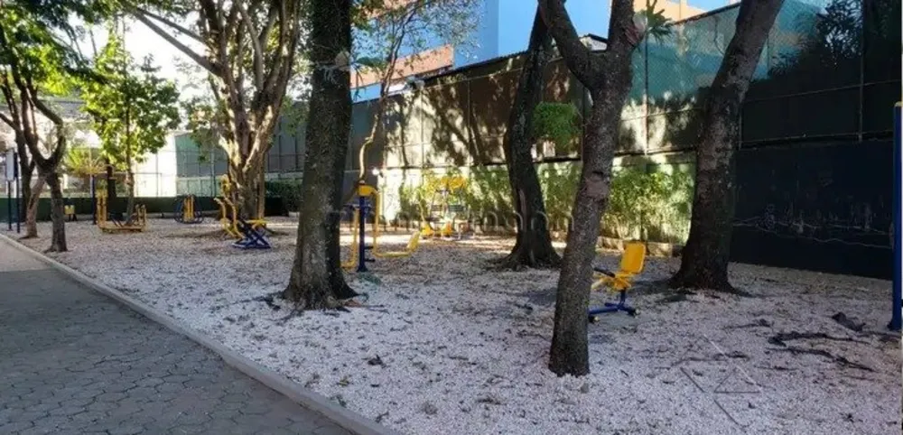 Loteamento e Condomínio - Foto 9