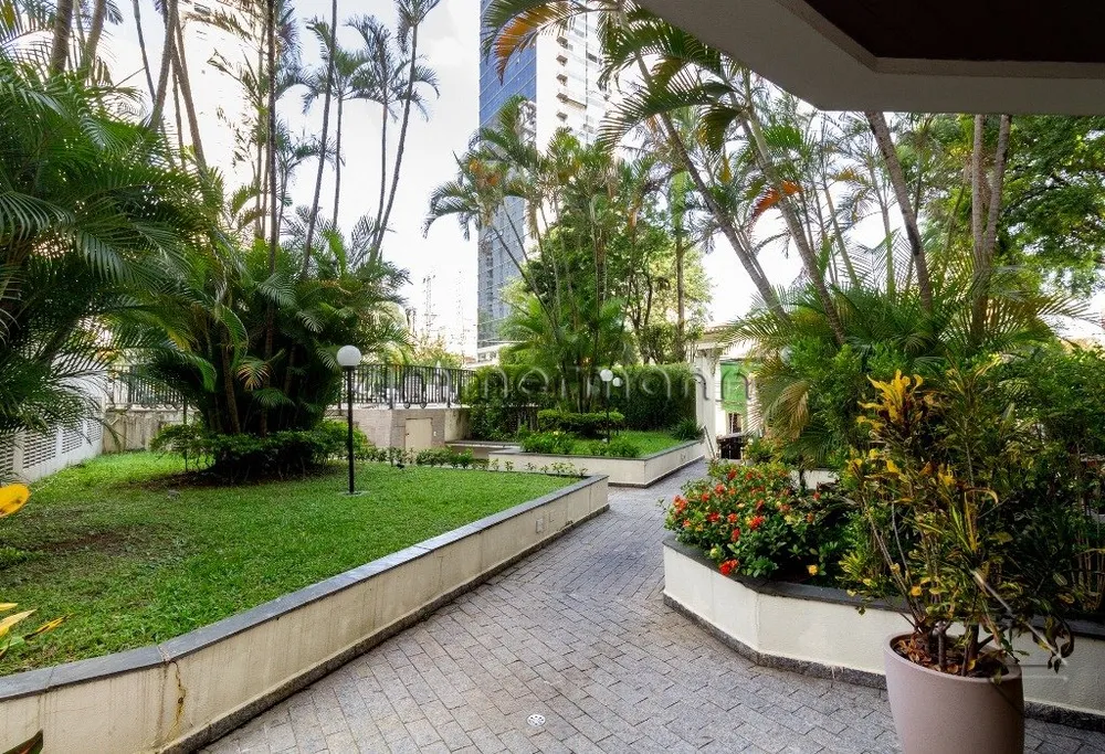 Apartamento, 4 quartos, 131 m² - Foto 1