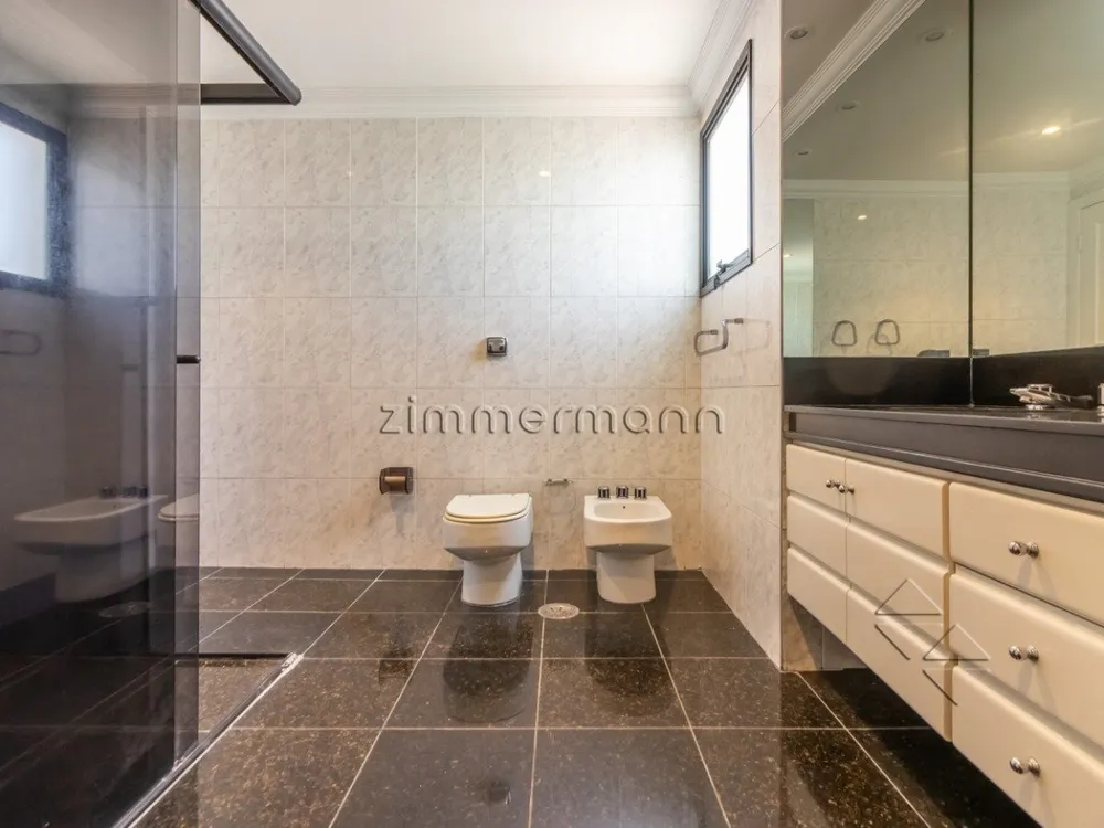 Apartamento, 3 quartos, 249 m² - Foto 1