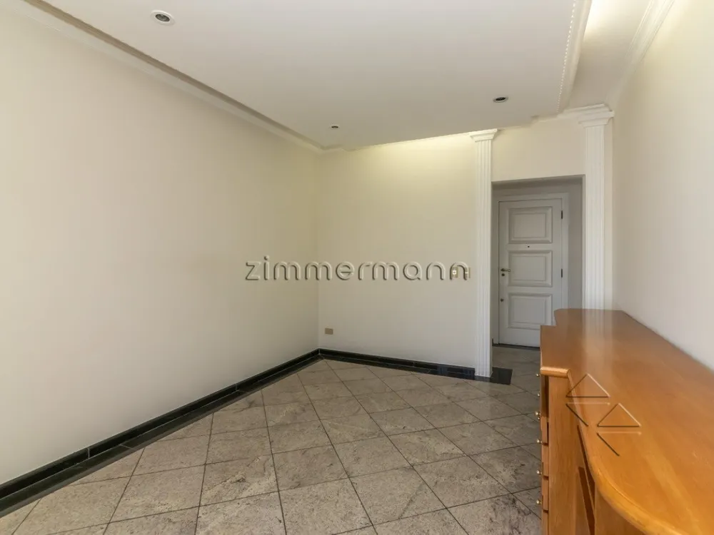 Apartamento, 3 quartos, 249 m² - Foto 2