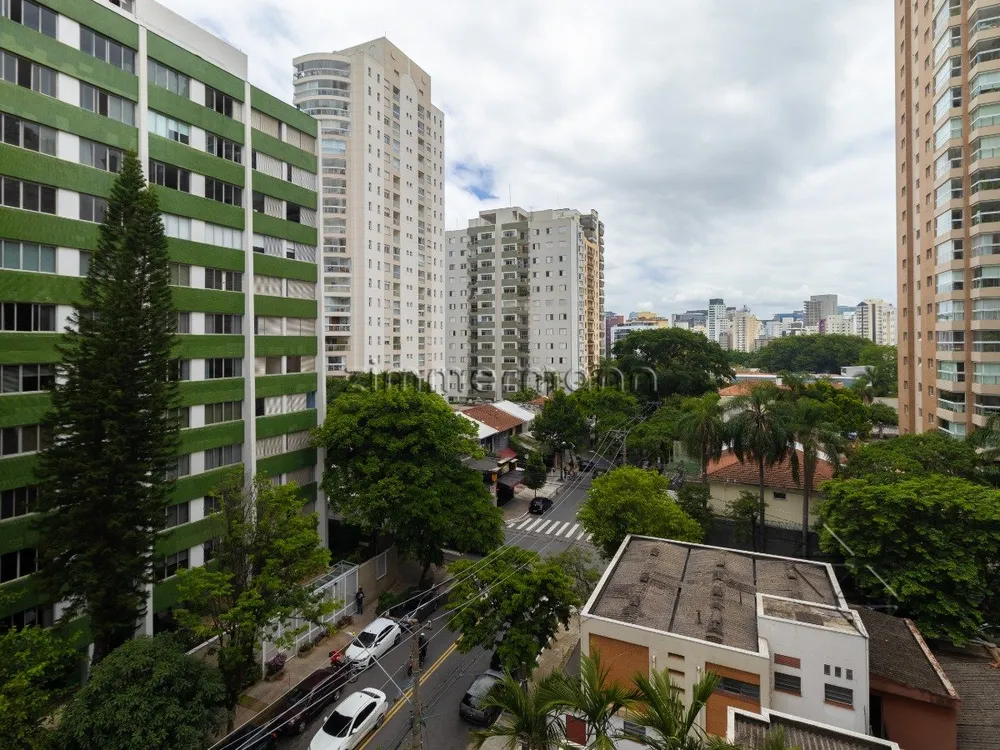Apartamento, 3 quartos, 132 m² - Foto 2