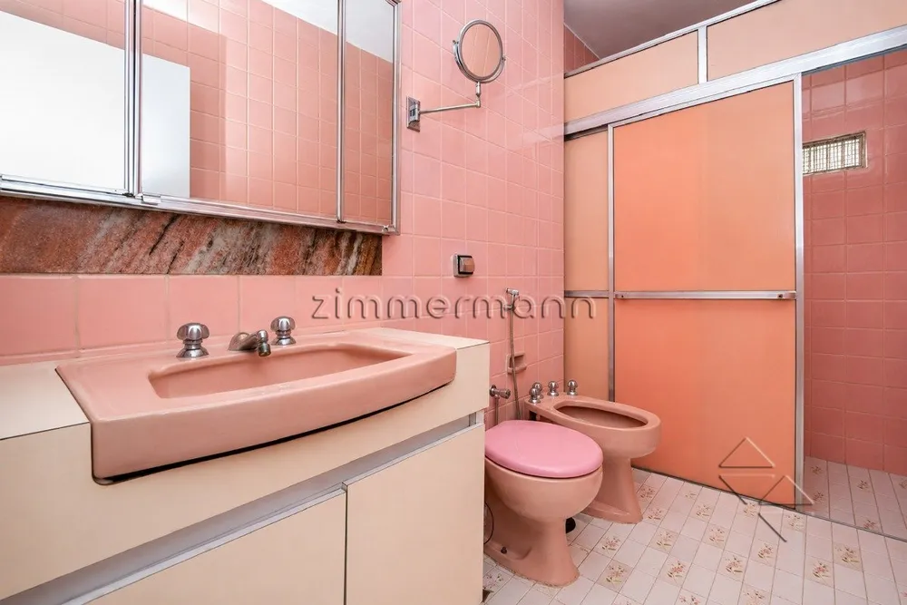 Apartamento, 3 quartos, 210 m² - Foto 1