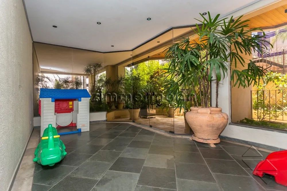 Loteamento e Condomínio, 297 m² - Foto 1