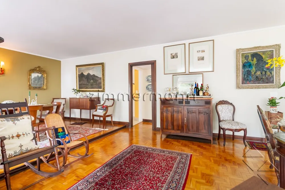 Apartamento, 3 quartos, 201 m² - Foto 1