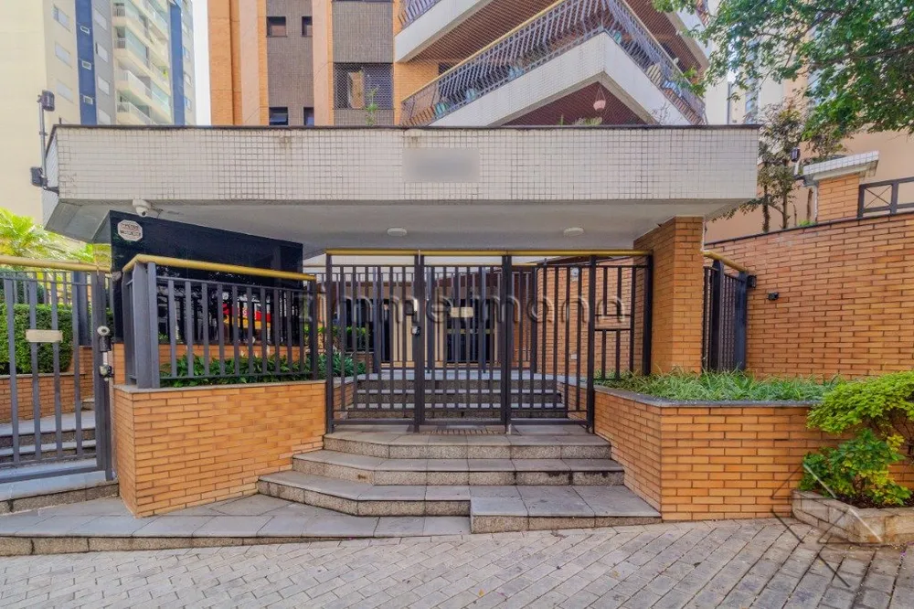 Apartamento, 4 quartos, 202 m² - Foto 1