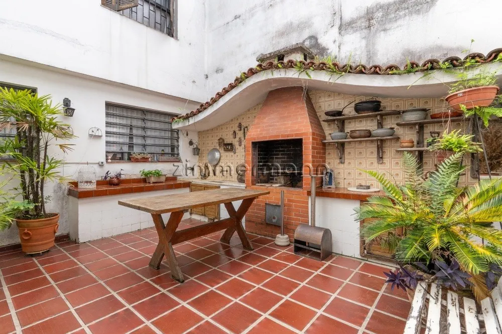 Casa, 3 quartos, 250 m² - Foto 1