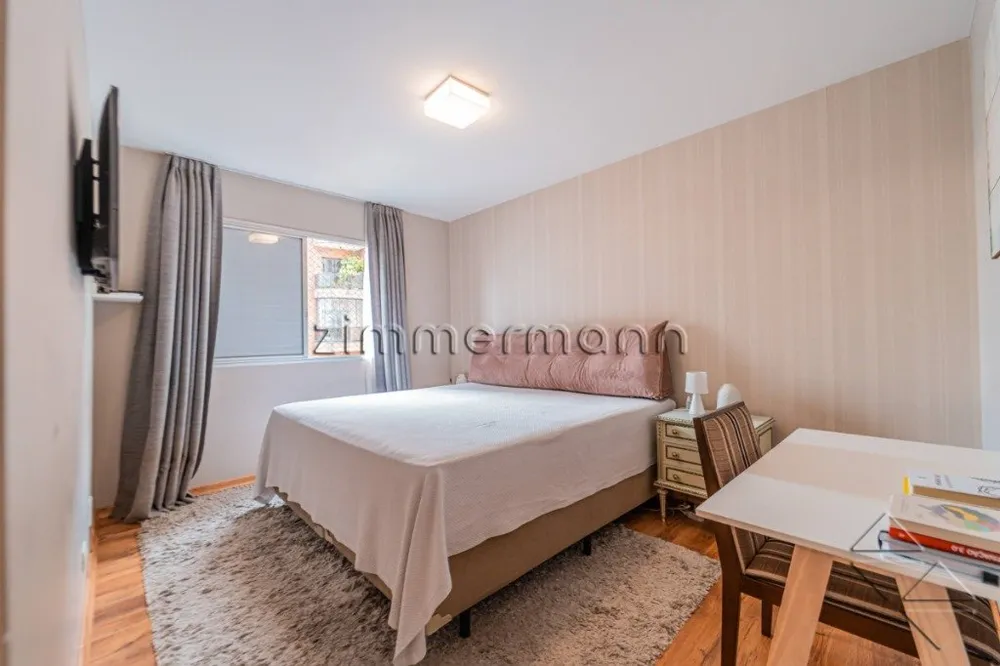 Apartamento, 3 quartos, 132 m² - Foto 2