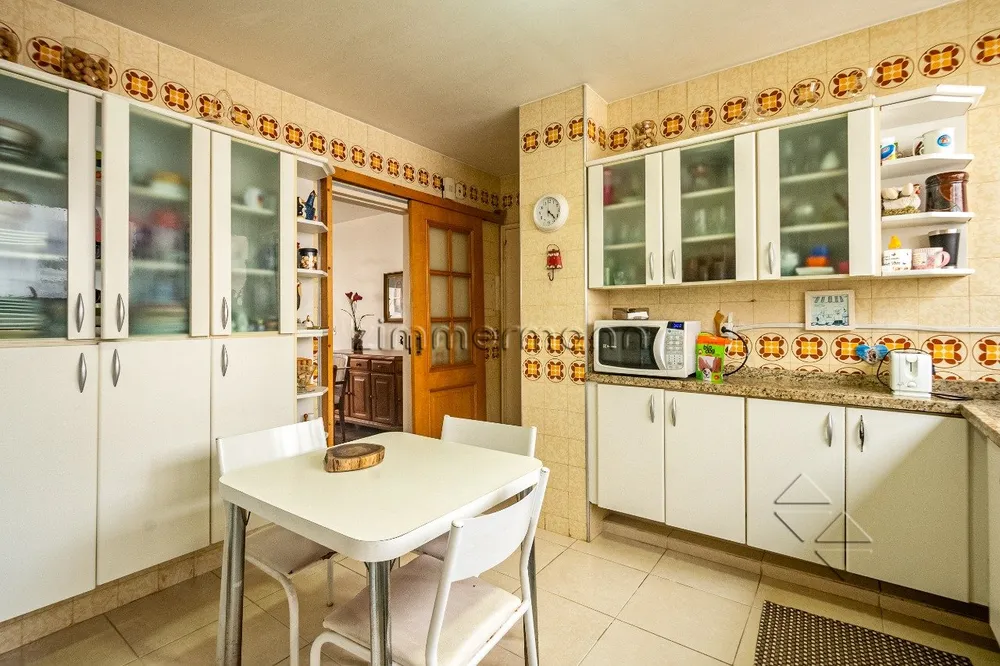 Apartamento, 3 quartos, 120 m² - Foto 1