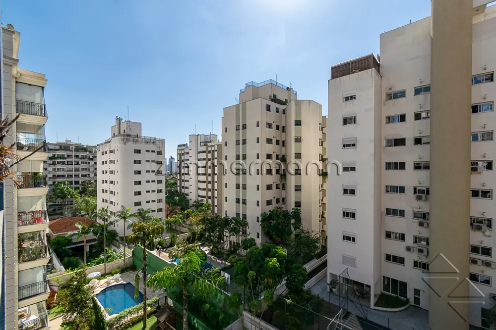 Apartamento, 3 quartos, 136 m² - Foto 2