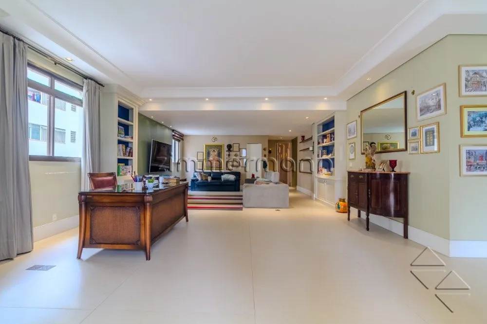 Apartamento, 3 quartos, 267 m² - Foto 1