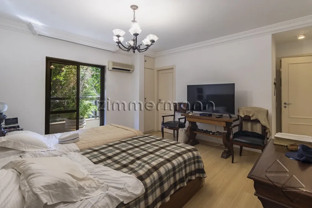 Apartamento, 3 quartos, 220 m² - Foto 5