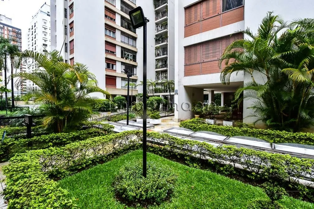 Apartamento, 3 quartos, 186 m² - Foto 1