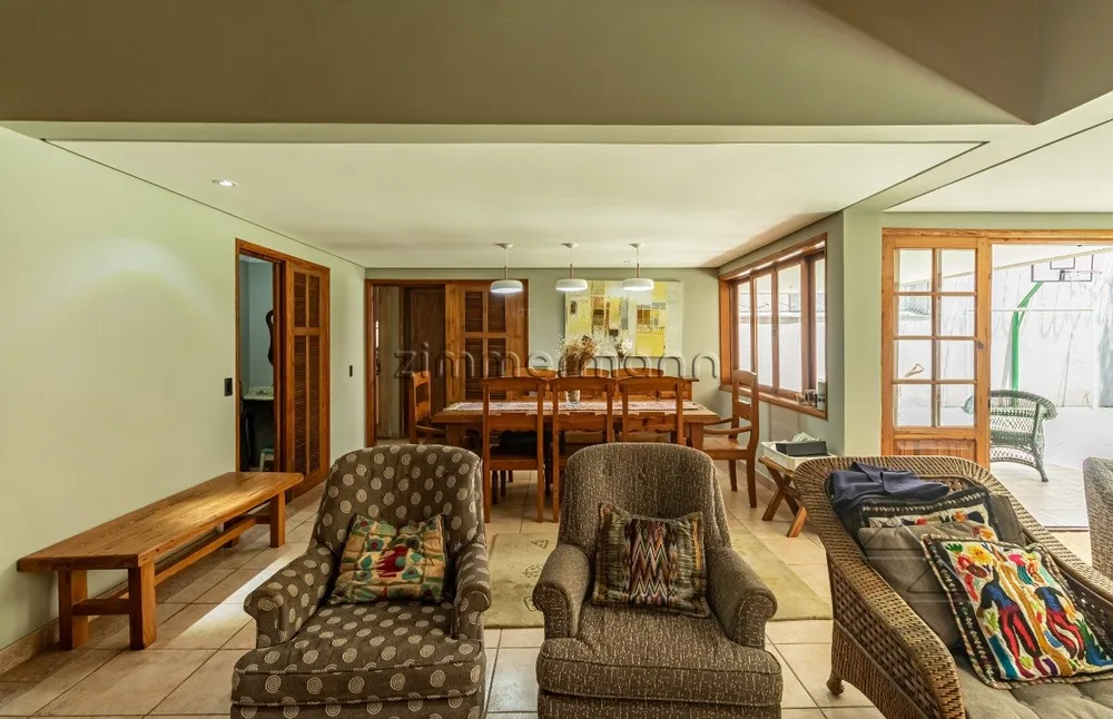 Casa, 4 quartos, 316 m² - Foto 2