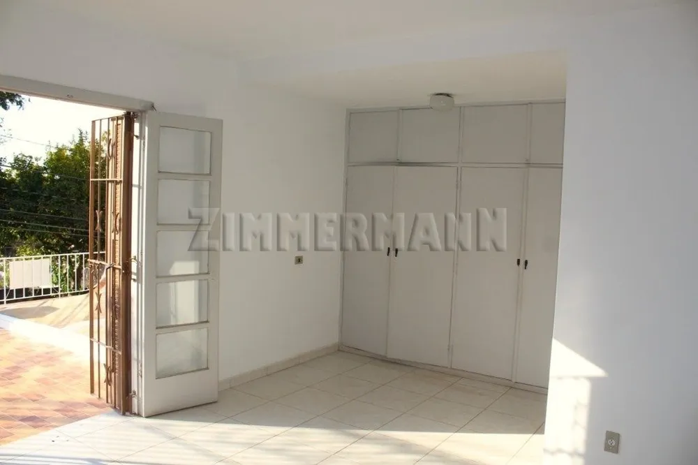 Casa, 3 quartos, 208 m² - Foto 4
