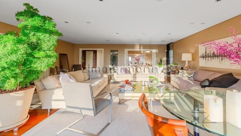 Apartamento, 3 quartos, 303 m² - Foto 1