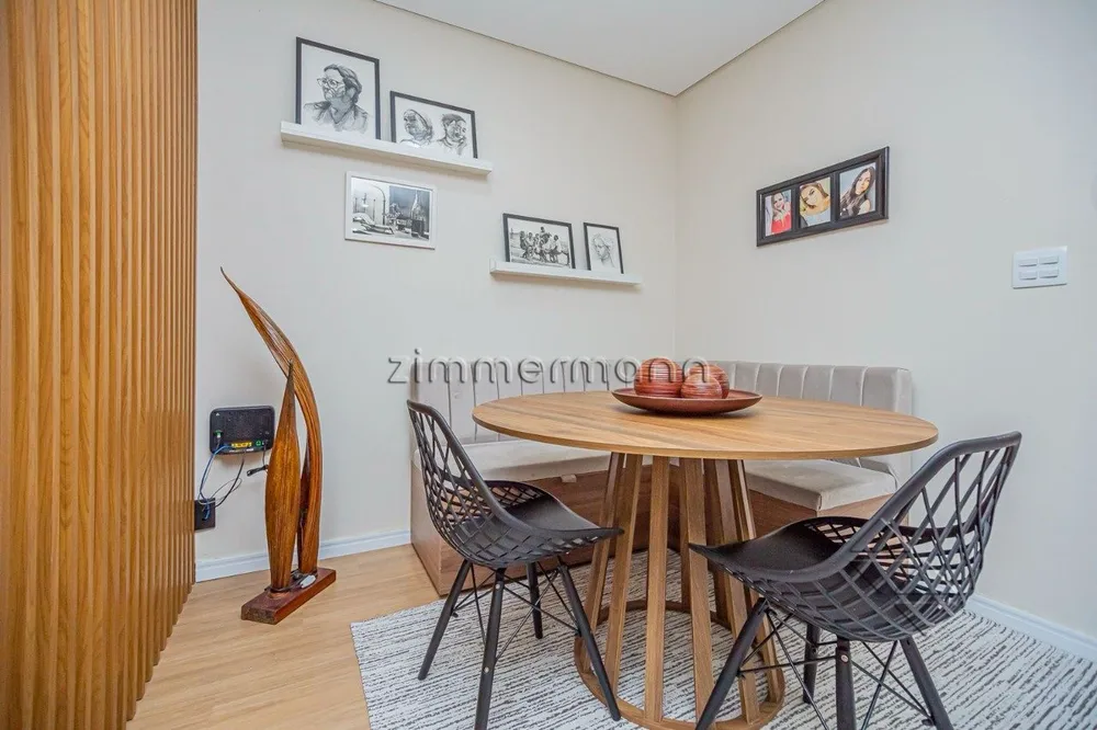 Casa, 4 quartos, 223 m² - Foto 1