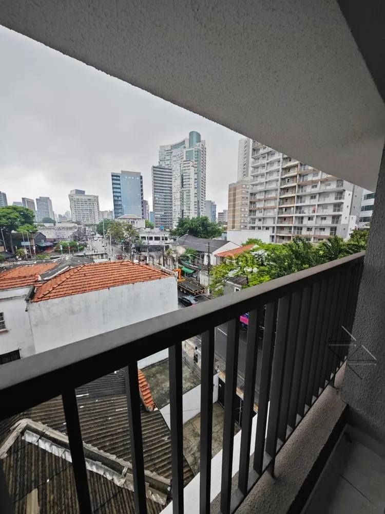 Apartamento, 1 quarto, 27 m² - Foto 1