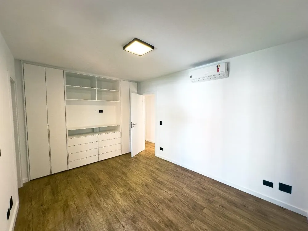 Cobertura, 3 quartos, 220 m² - Foto 5