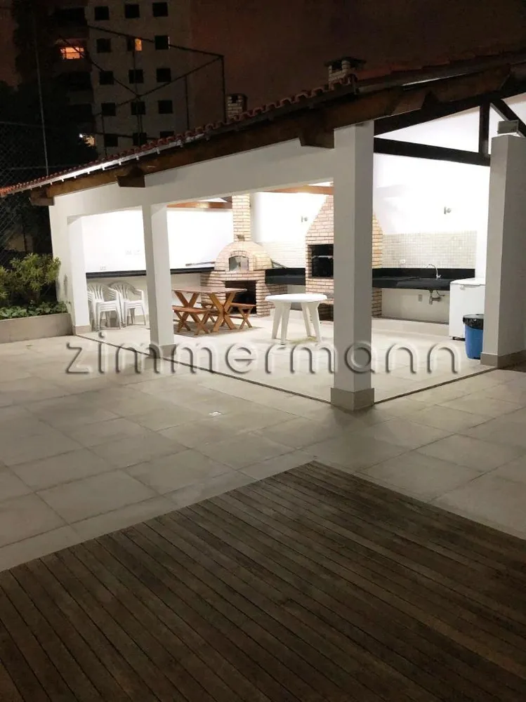 Apartamento, 3 quartos, 242 m² - Foto 2