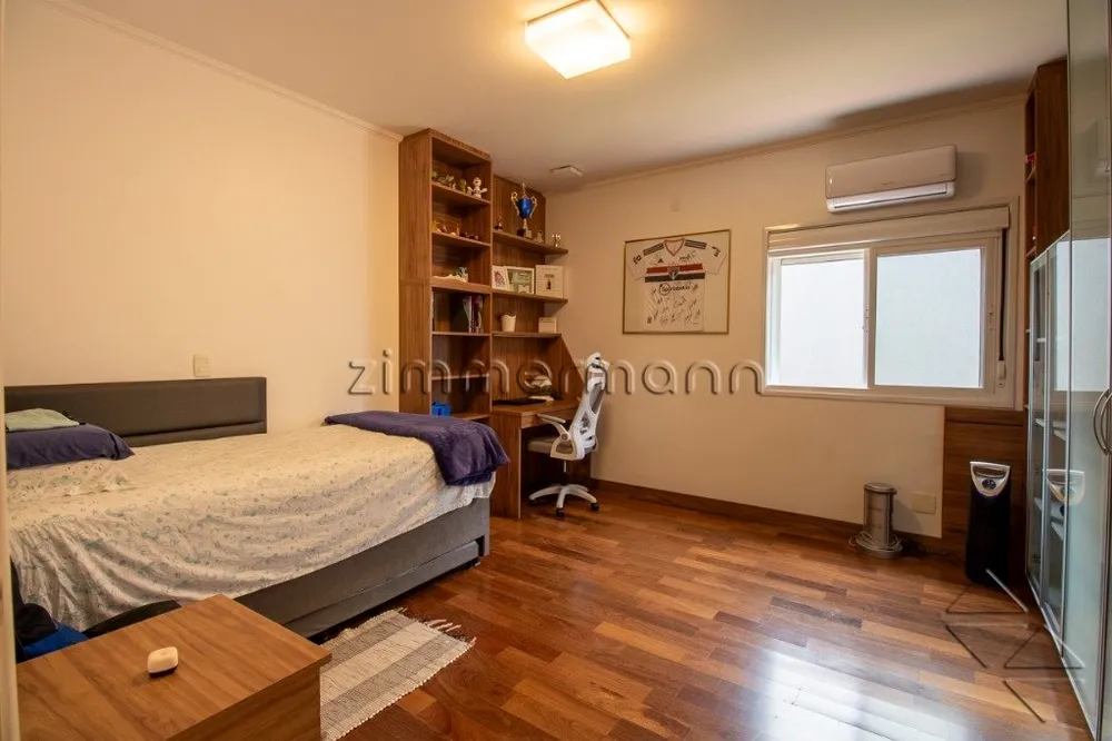 Casa, 4 quartos, 450 m² - Foto 1