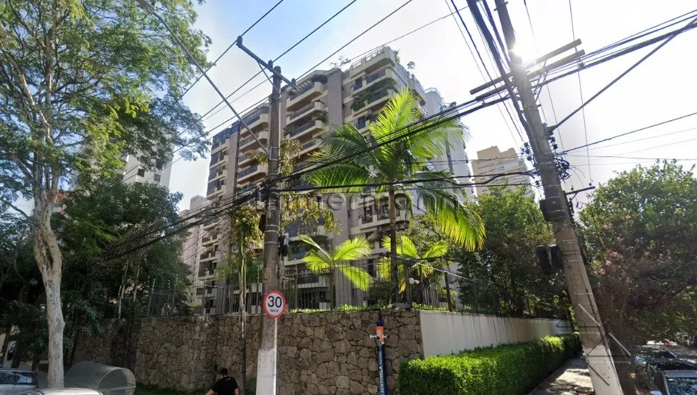 Loteamento e Condomínio - Foto 1