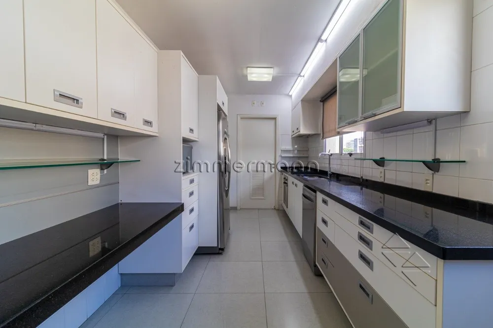 Apartamento, 3 quartos, 170 m² - Foto 2