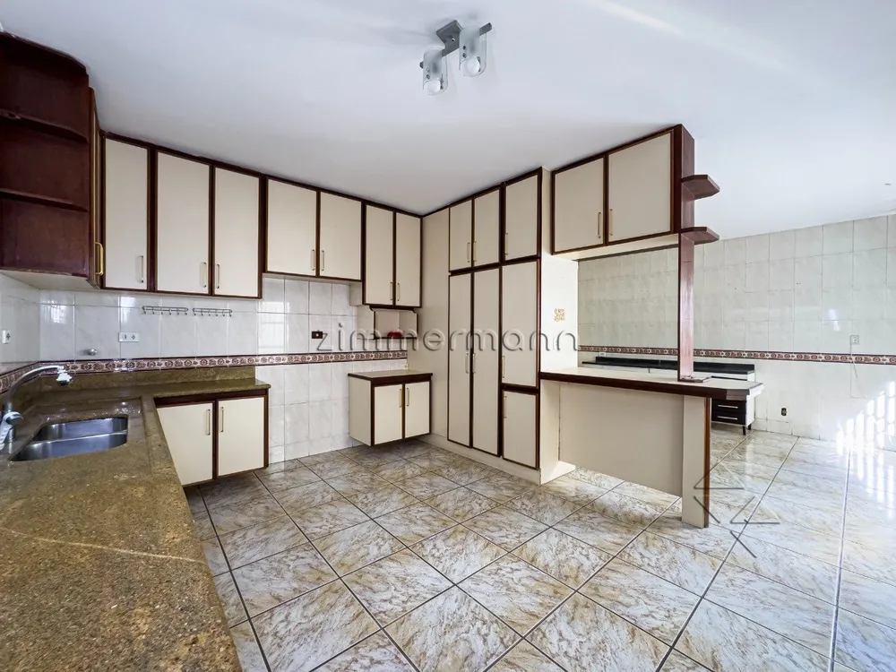 Casa, 3 quartos, 270 m² - Foto 8