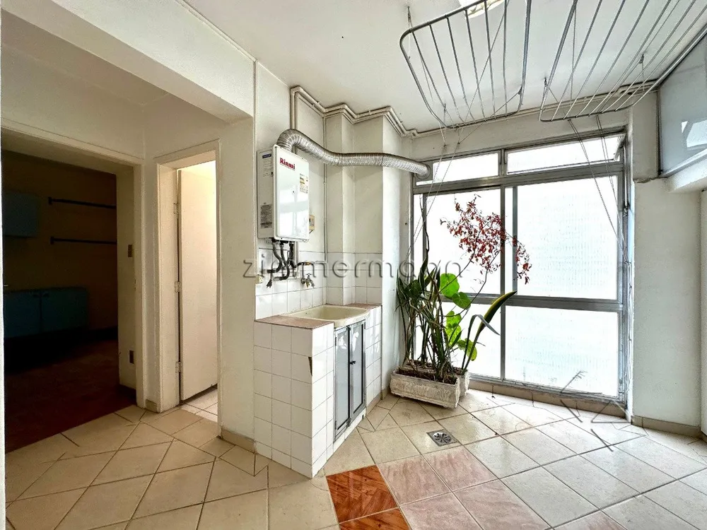 Apartamento, 3 quartos, 260 m² - Foto 2
