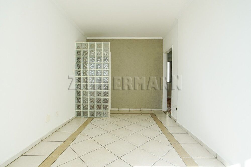 Apartamento à venda com 3 quartos, 70m² - Foto 1
