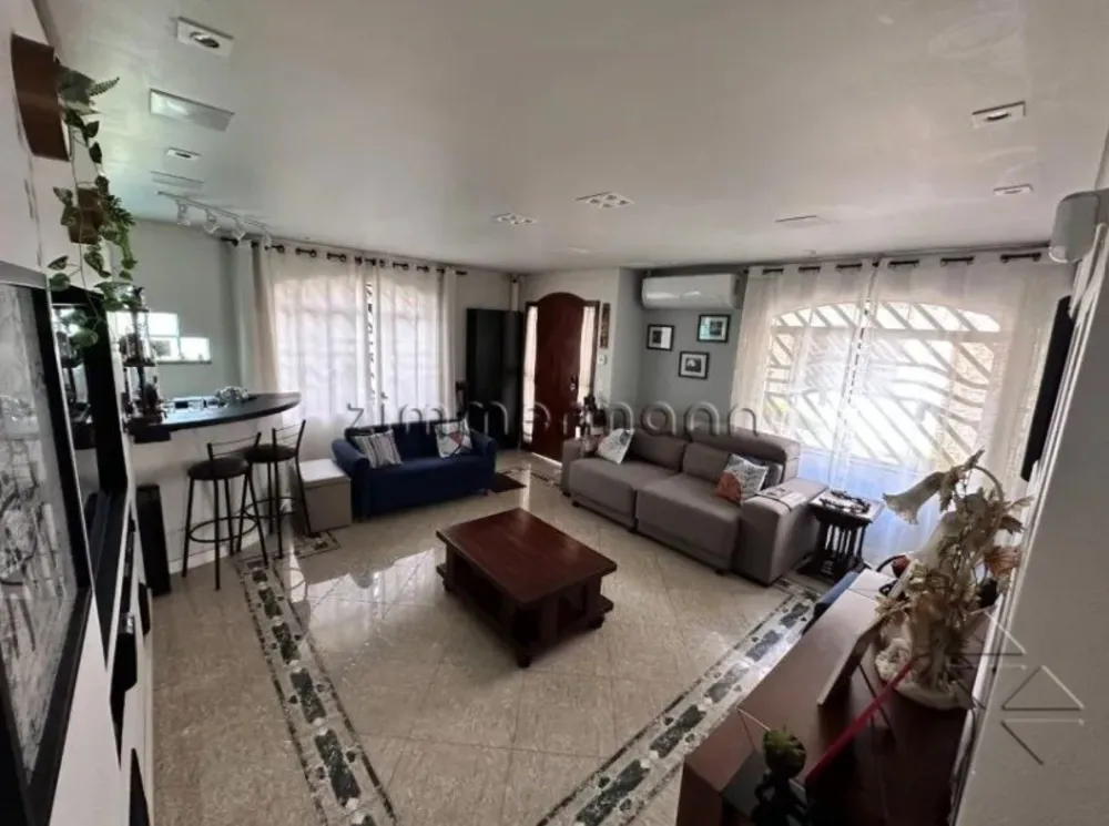 Casa, 3 quartos, 233 m² - Foto 1