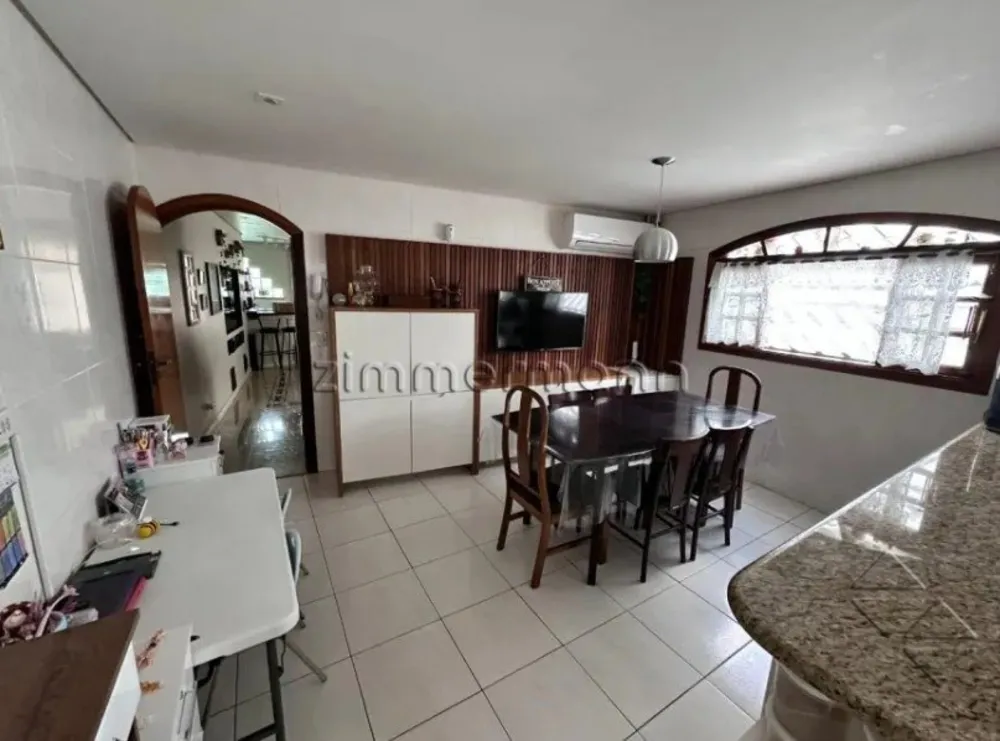 Casa, 3 quartos, 233 m² - Foto 6