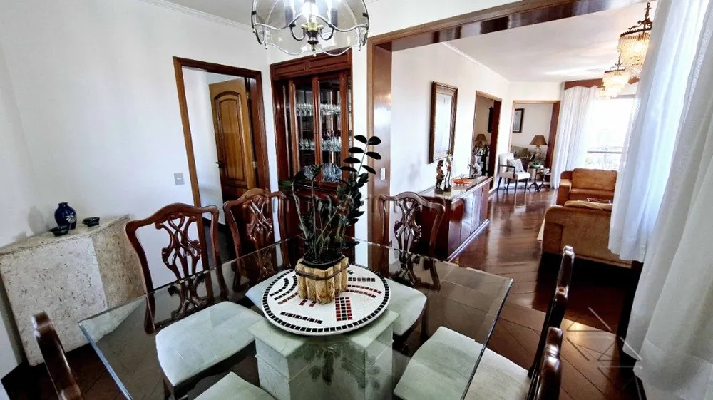 Apartamento, 3 quartos, 216 m² - Foto 5