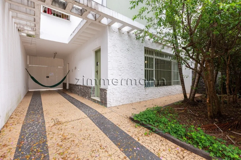 Casa, 3 quartos, 210 m² - Foto 1